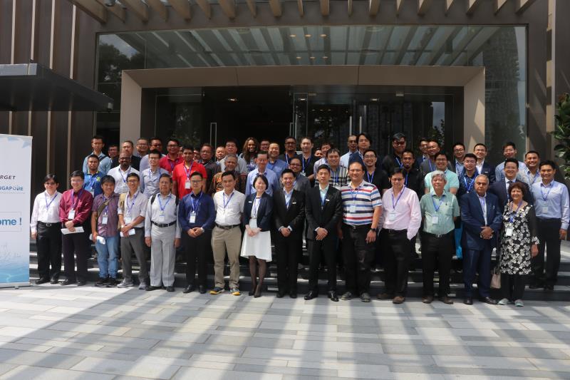 2018041811148064 - Ship to Singapore!  -Hi-Target hydrographic surveying solutions seminar was launched in Singapore